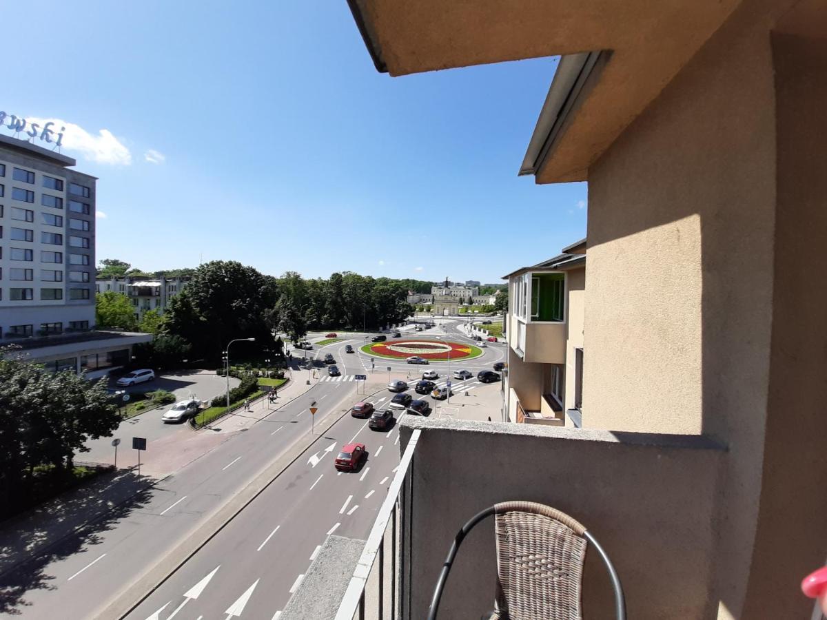 Doba Rent Pokoje Centrum Palacowa เบียวิสตอก ภายนอก รูปภาพ